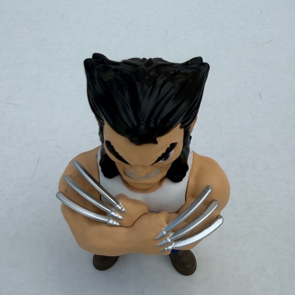 Vintage Marvel Wolverine Metal Die Cast Figurine Logan 98618 - Picture 5 of 9